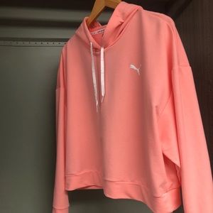 Puma Women's XLarge XL Peach Pullover Cropped Hoodie Pink White Logo